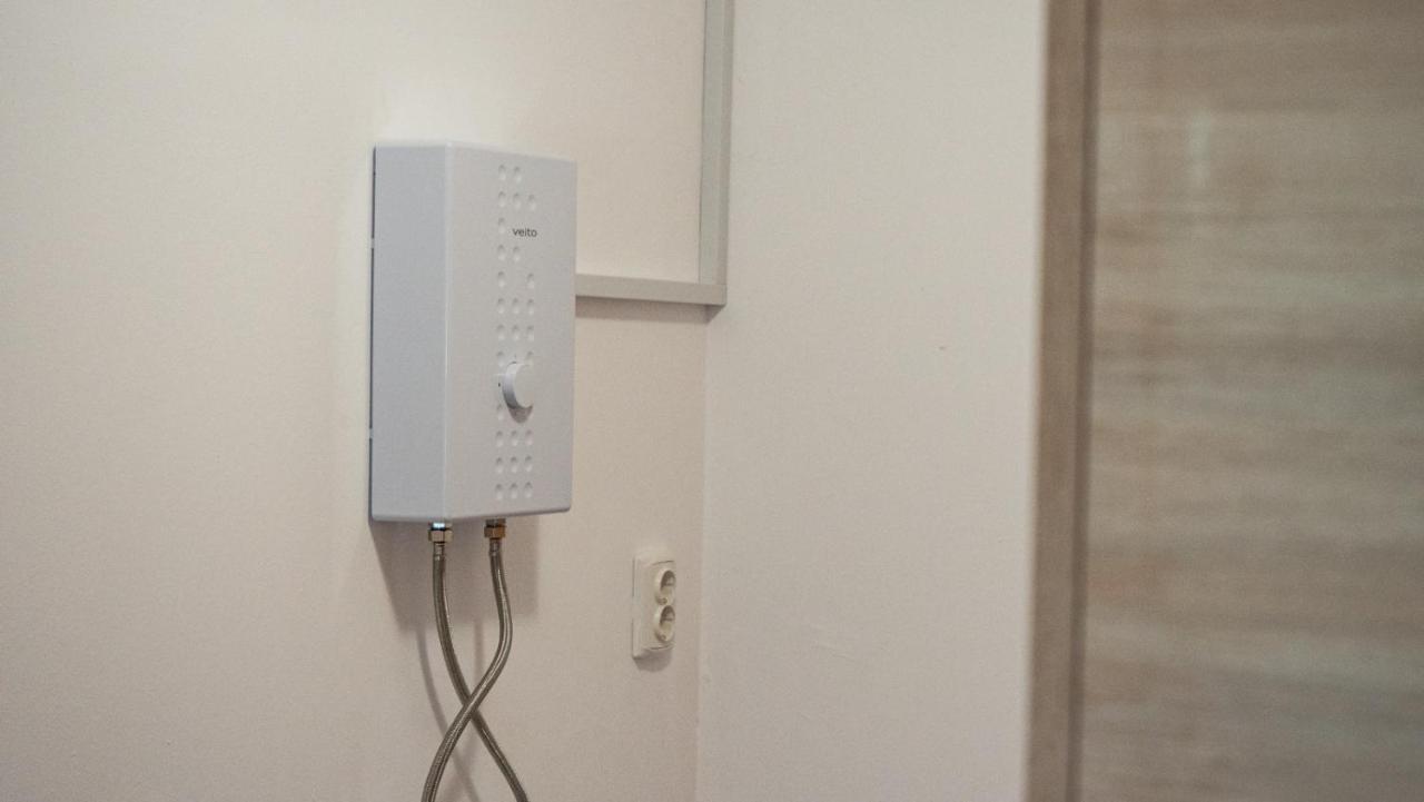 Poiana Cu Flori Aparthotel Satu Mare Bagian luar foto